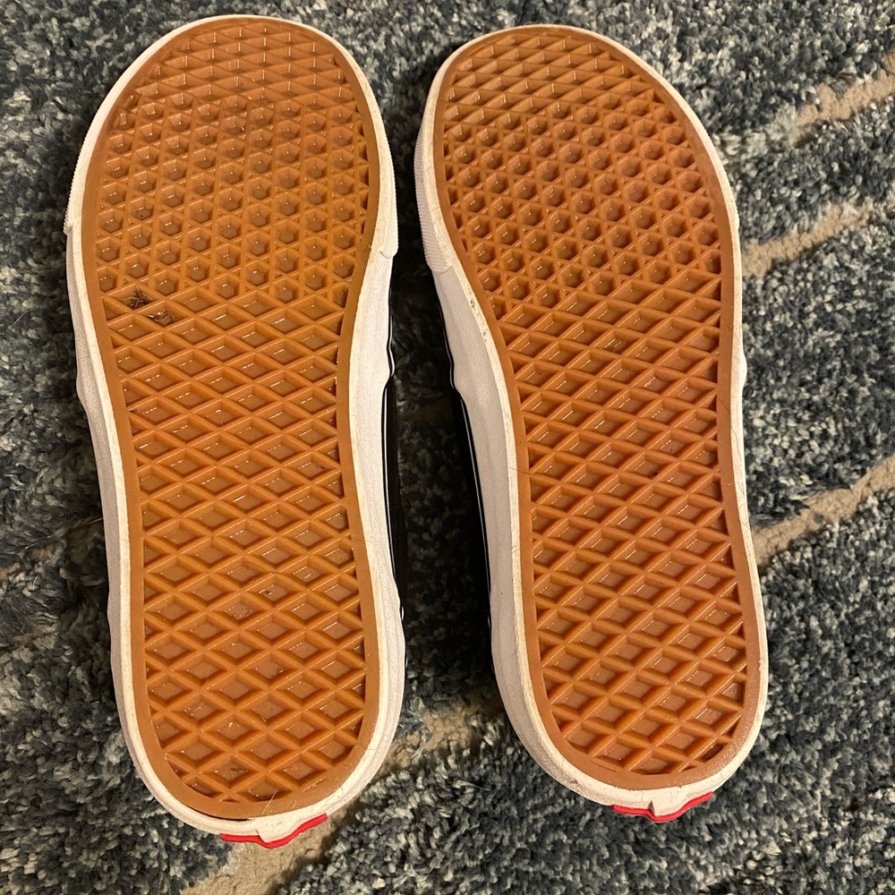 Men’s Vans - Picture 5 of 5